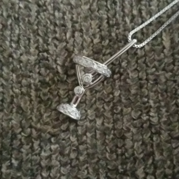 Solid 925 SS w/ Platinum Overlay Martini Necklace - Picture 7 of 10